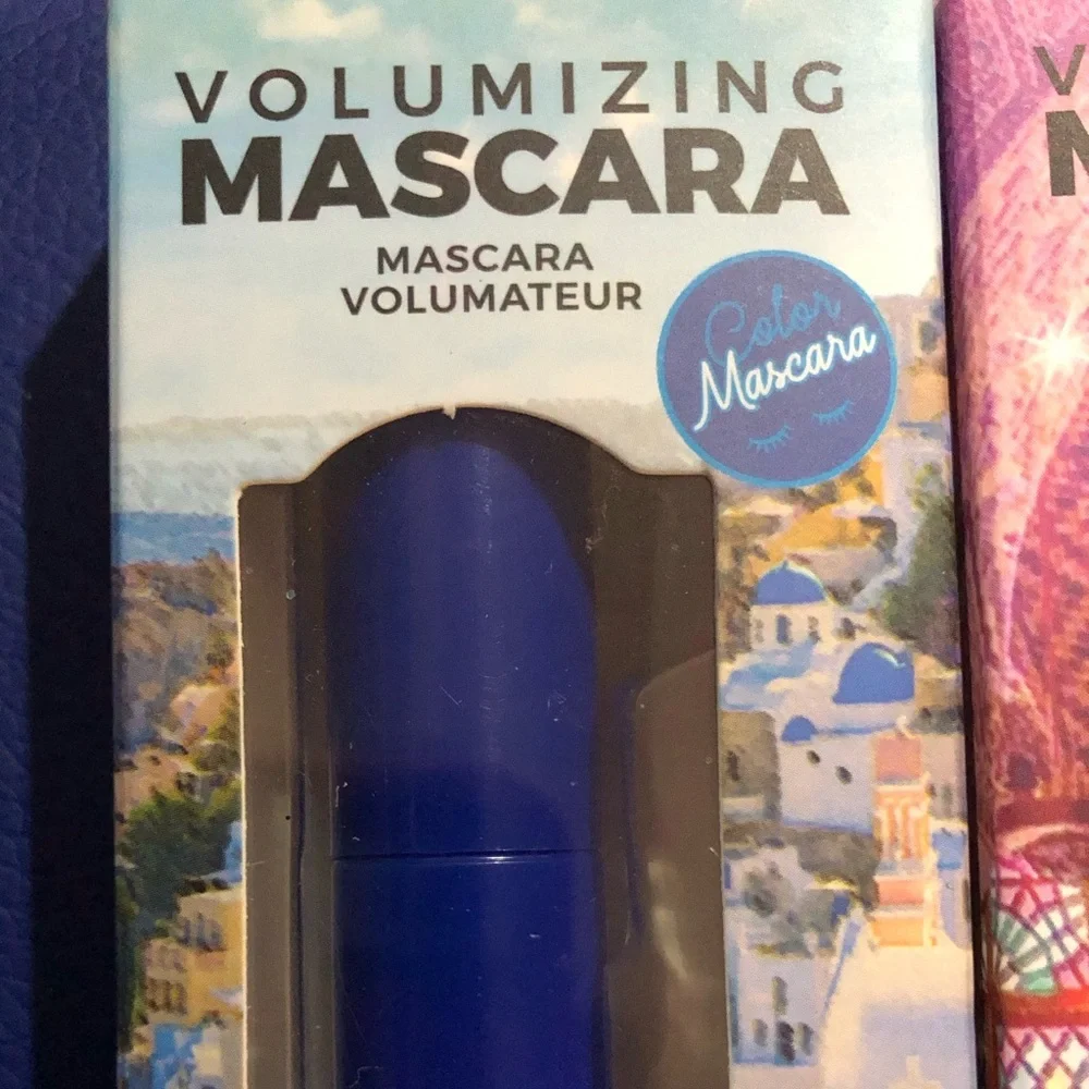 2 volumizing blue & purple colored long lasting waterproof bold intense mascaras